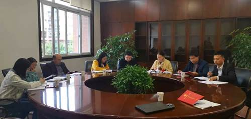 说明: https://www.cuit.edu.cn/News/image/2019/10/29/1_1.jpg